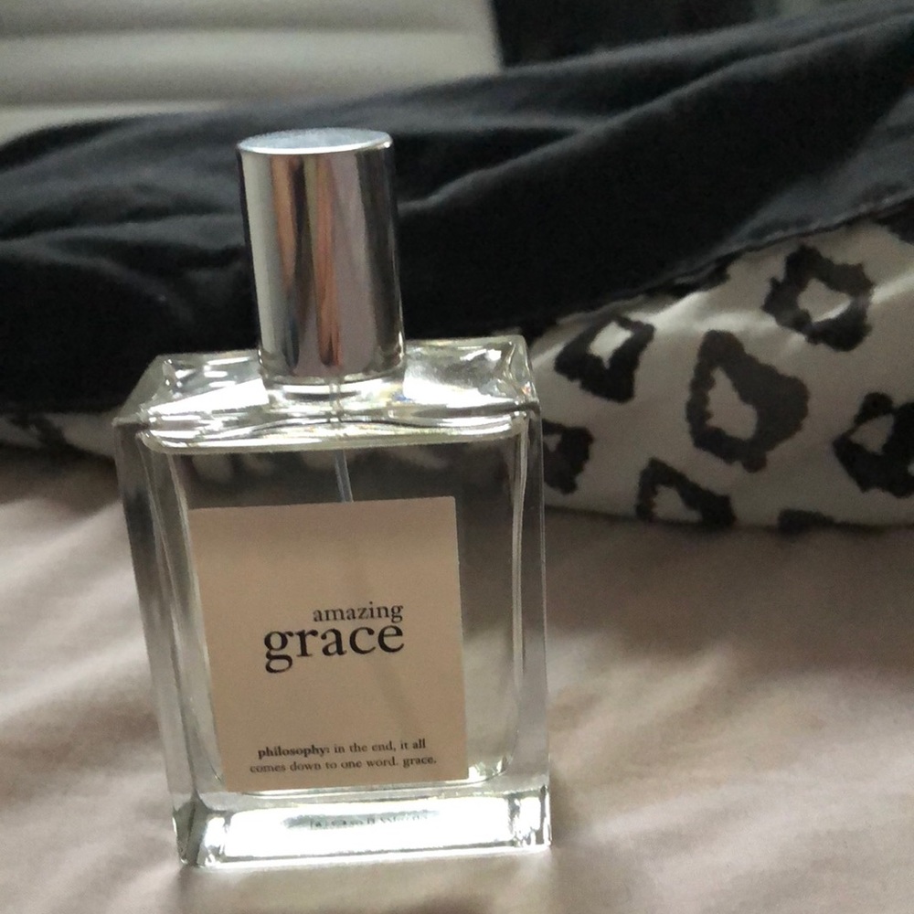 Amazing grace 2 fluid ounces and sample